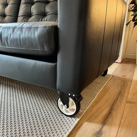 Separate Privat In Shared With 2 Cats And 1 Person * Dusseldorf